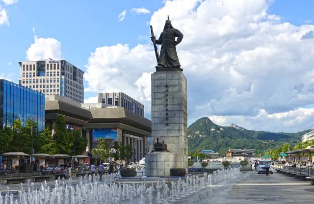 Yi Sun-sin Statue, Seoul, South Korea