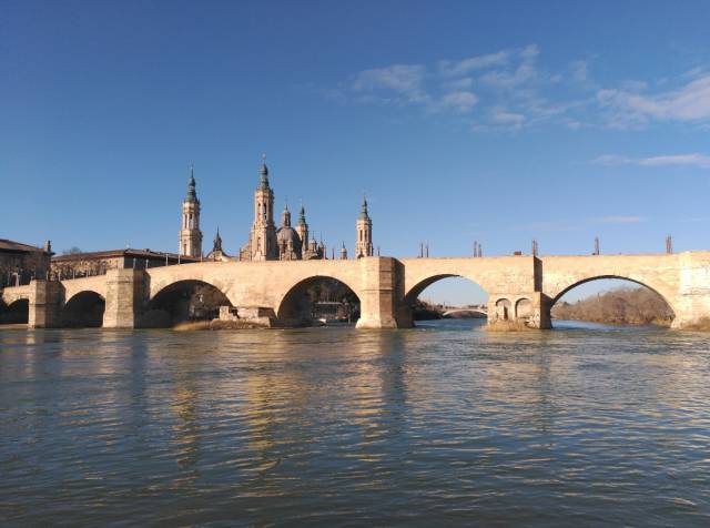 Puente de Piedra, Zaragoza, Aragon, Spain